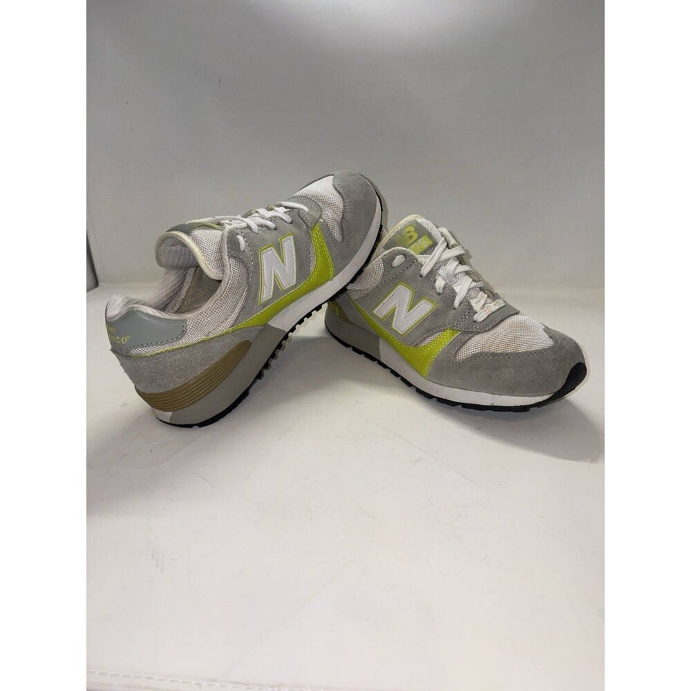 New Balance 675 Woman’s Gray Yellow Size 8.5